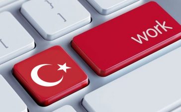 العمل في تركيا